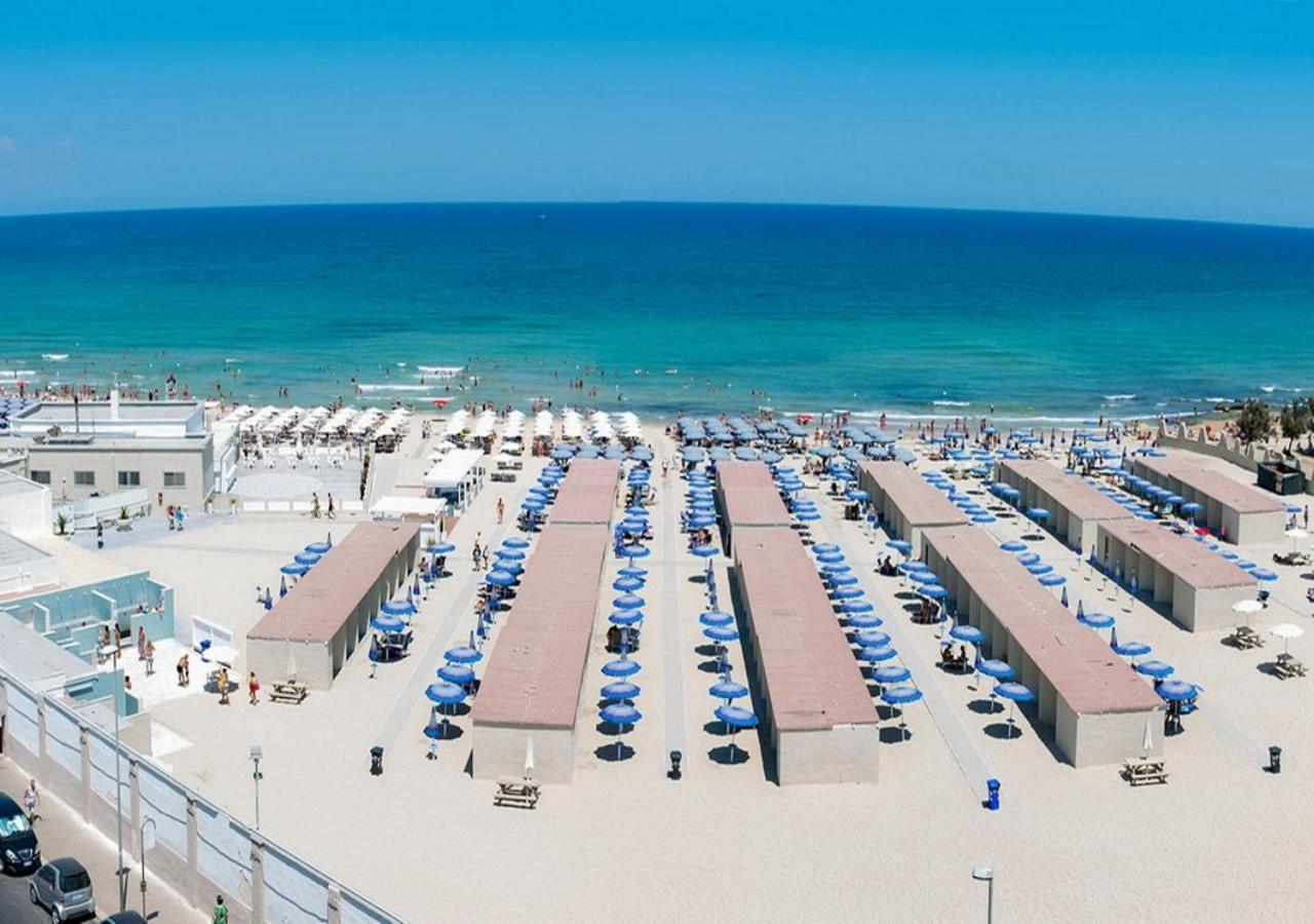 Appartamento Di Fronte Al Mare By Apulia Accommodation 巴里 外观 照片